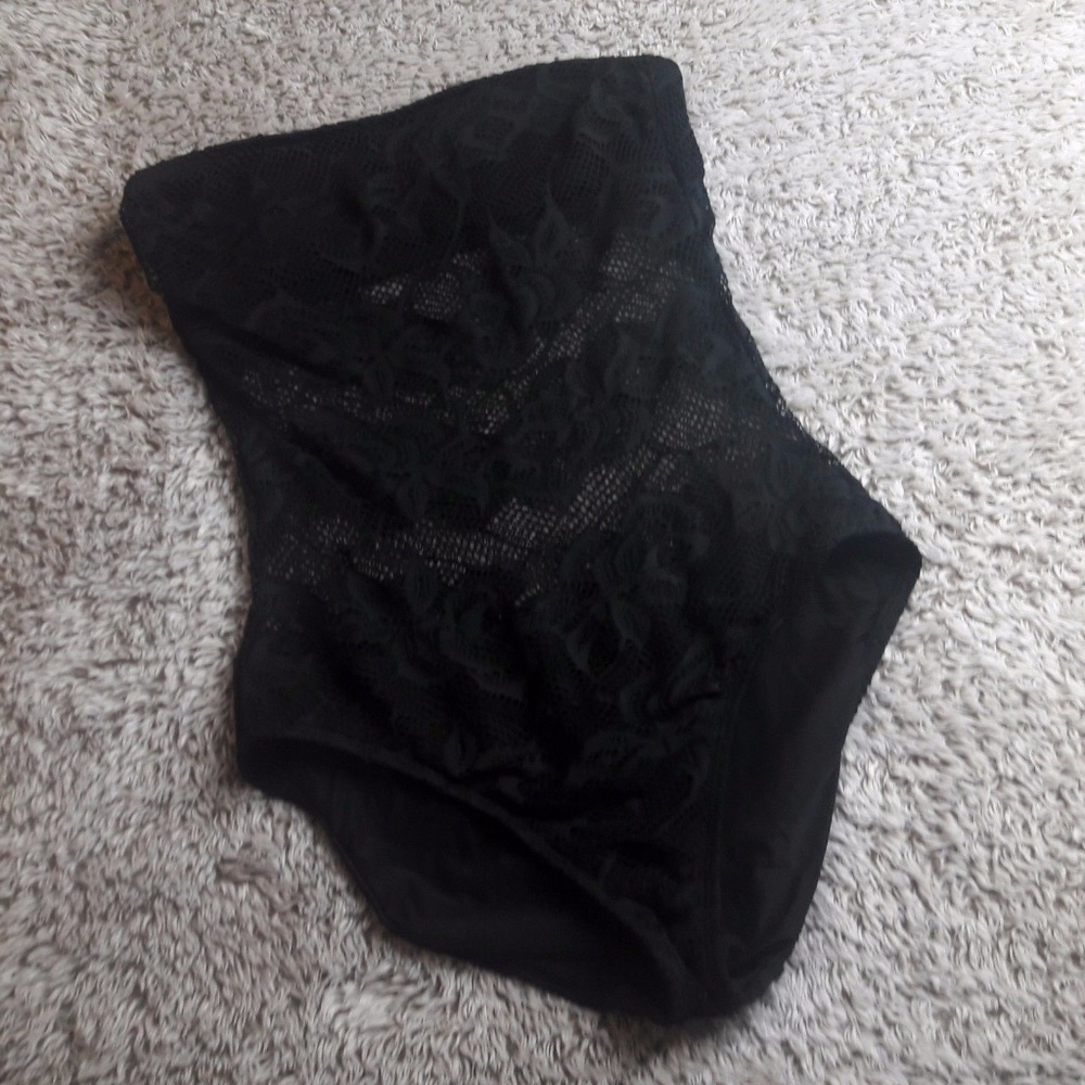 Kenneth Cole New York Black Lace 1 piece Swimsuit